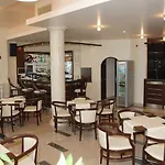Business - Location فندق