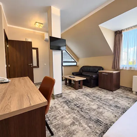 Hotel Business - Location